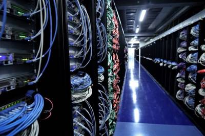 香港直連服務器租用 優勢、適用場景與選擇指南